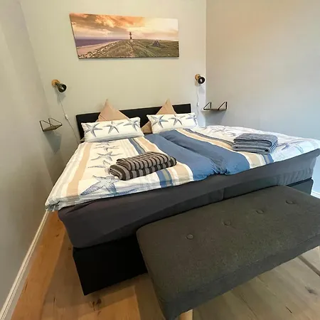 아파트 Gaestehaus Sternschanze - App1 &bdquoadmiral&ldquo 슈트랄준트